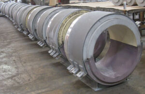Cryogenic pre insulated pipe supports